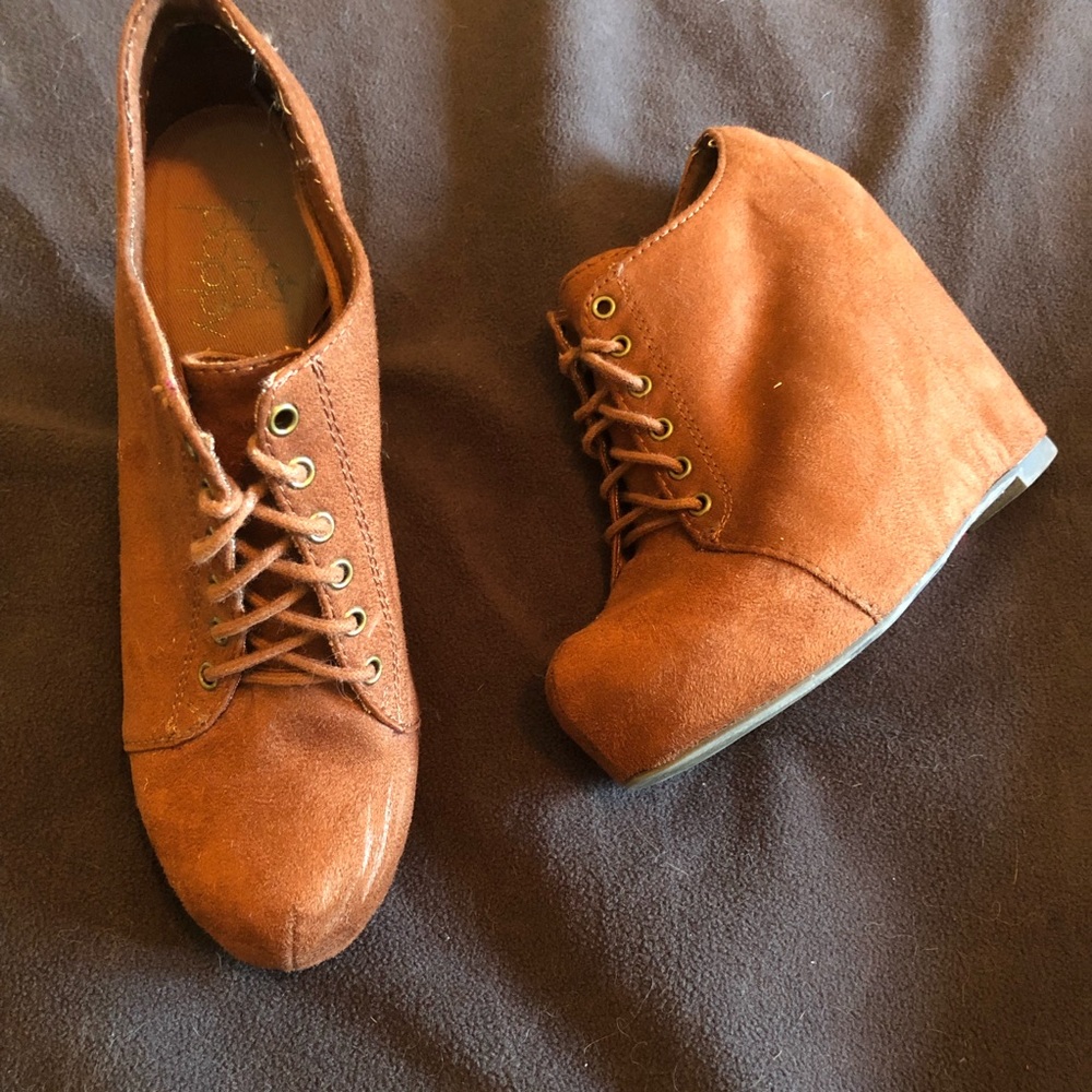 Suede wedges